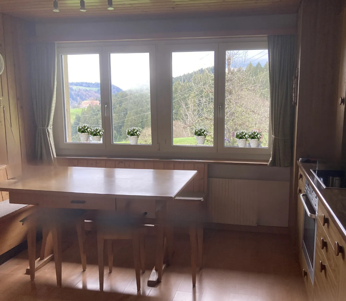 Charmante Wohnung auf dem Bauernhof - Foto 1 von 5