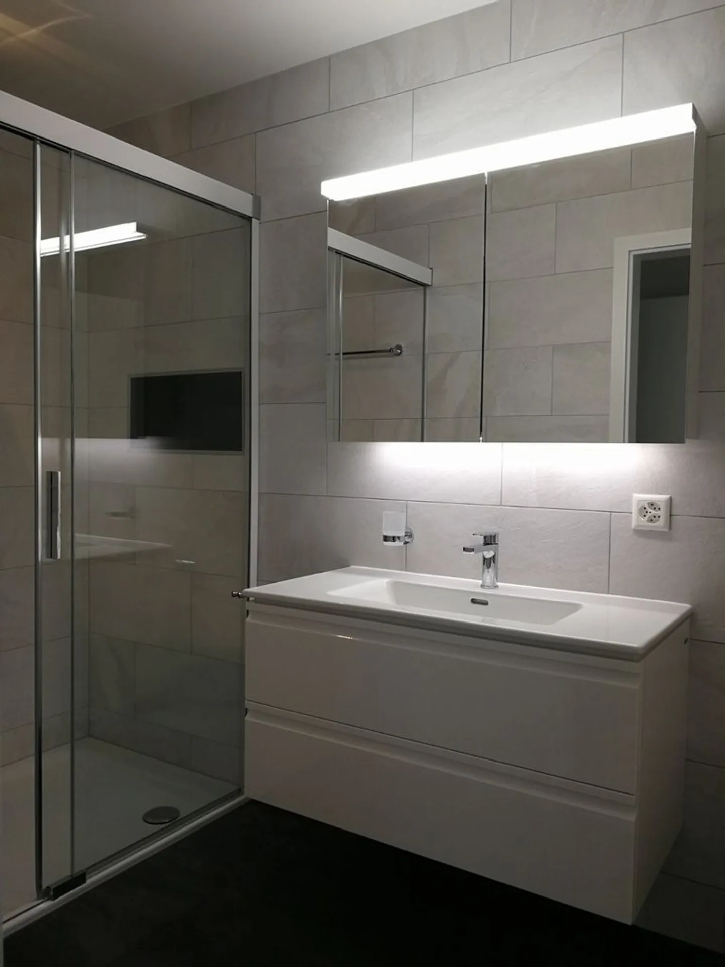 Herrliche 4.5-Zimmer-Wohnung mit Aussicht - Foto 5 von 9