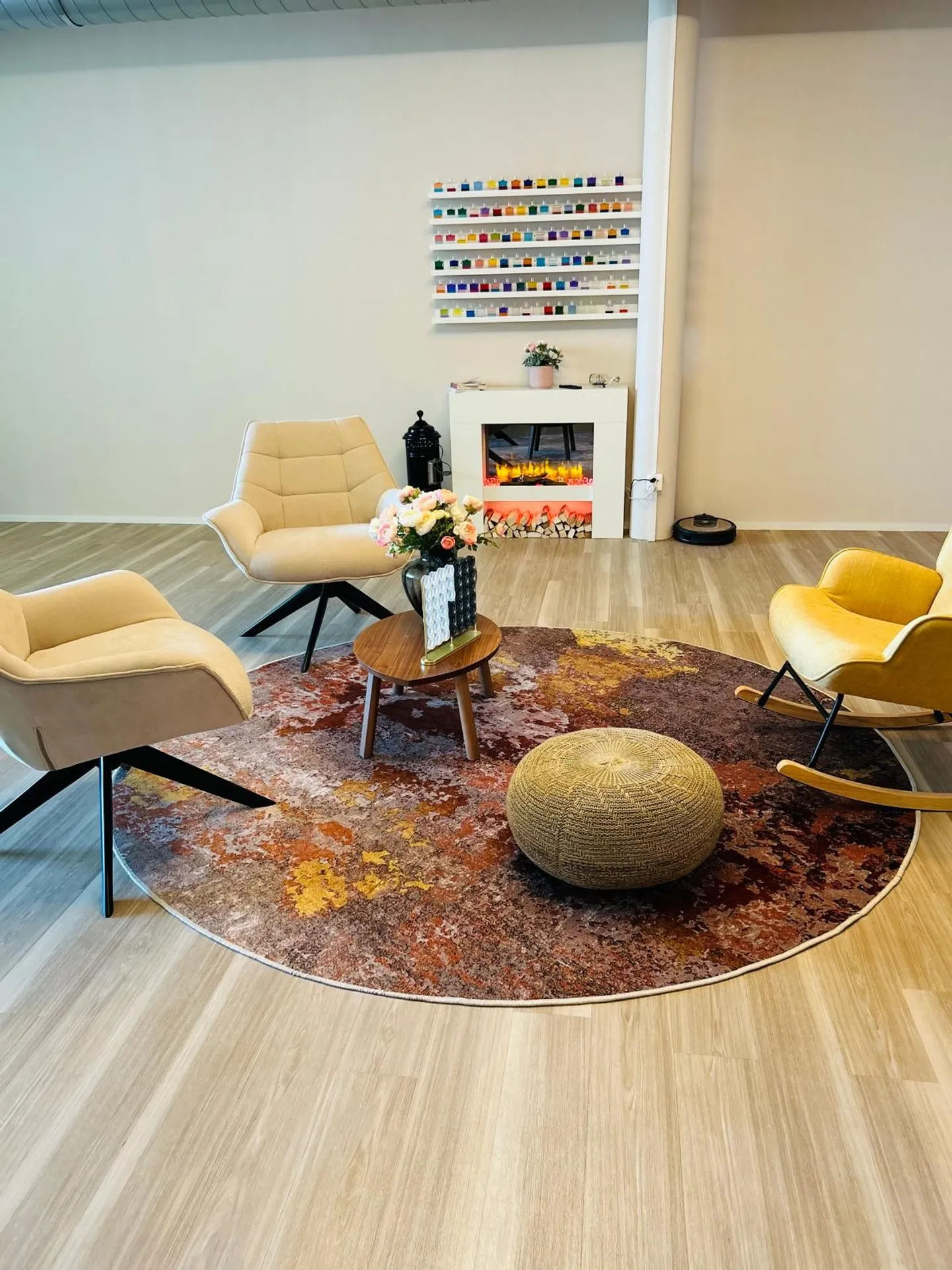 Versatile Commercial Space in St. Gallen - Photo 3 of 10