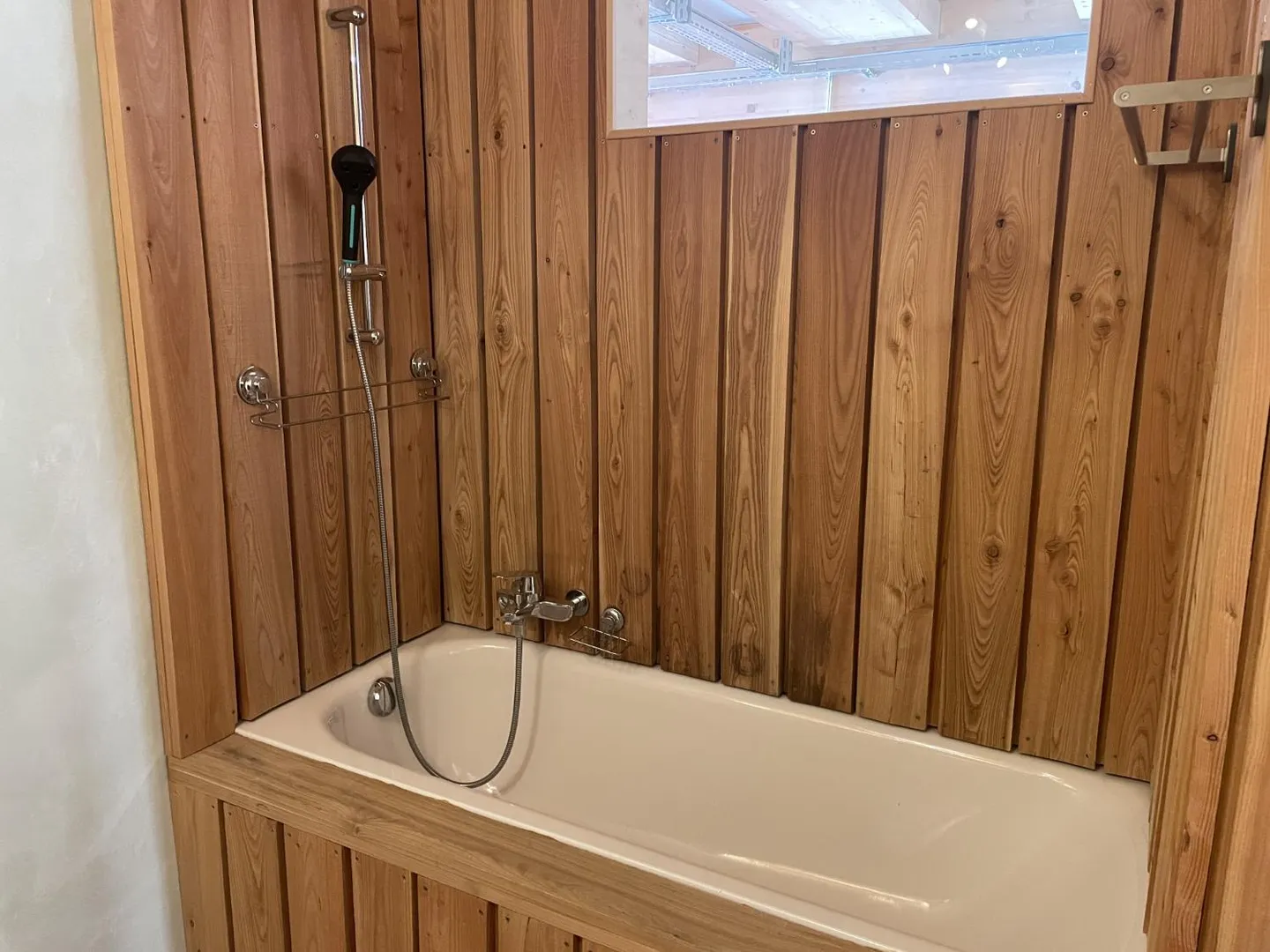 1.5 Room Apartment - Photo 2 of 5