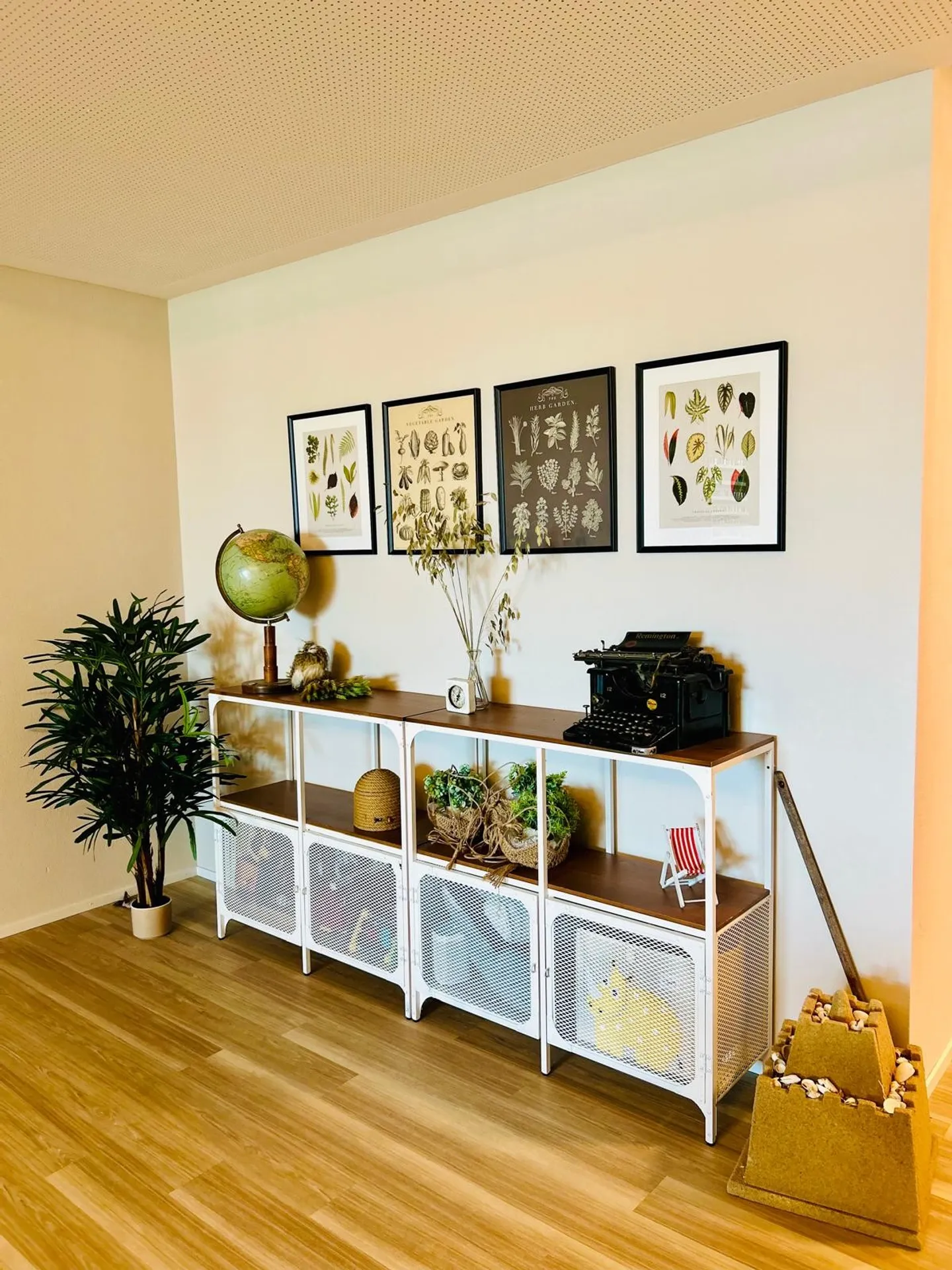 Versatile Commercial Space in St. Gallen - Photo 2 of 10