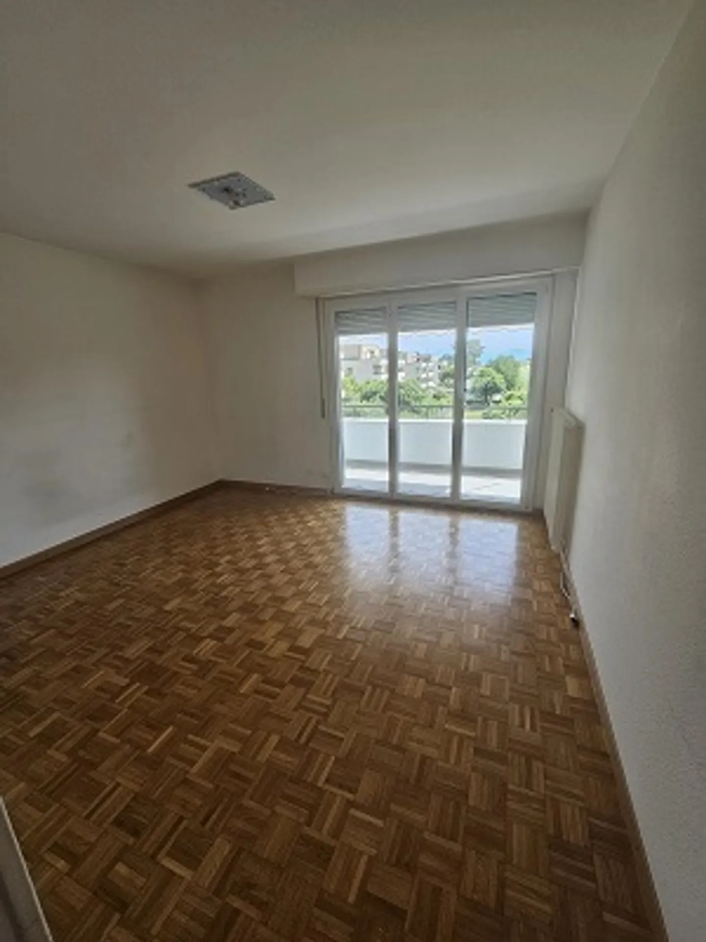 Charmant appartement 3.5 pièces - Photo 3 sur 7