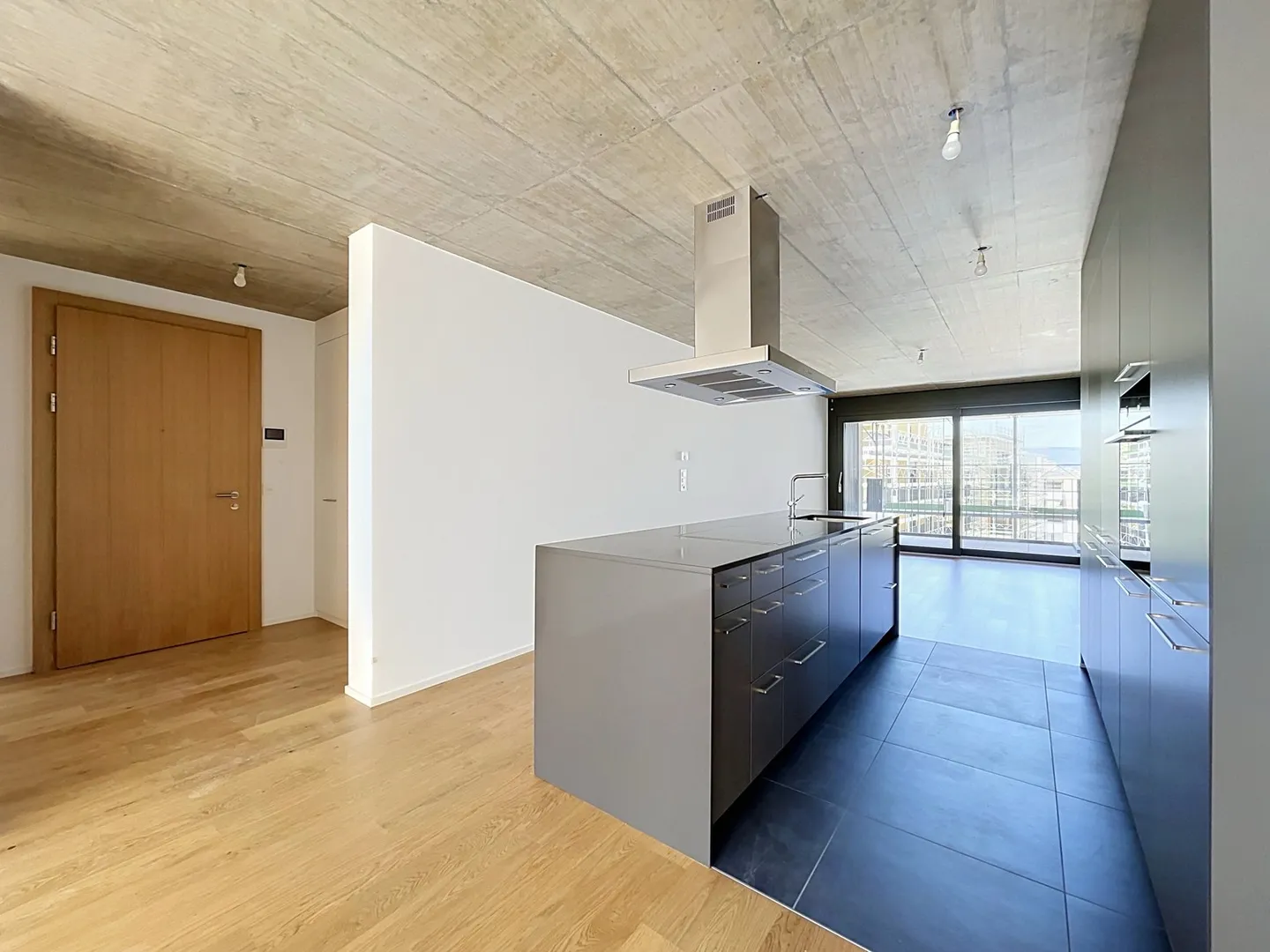 3.5 Room New Build with Balcony - Photo 5 of 13