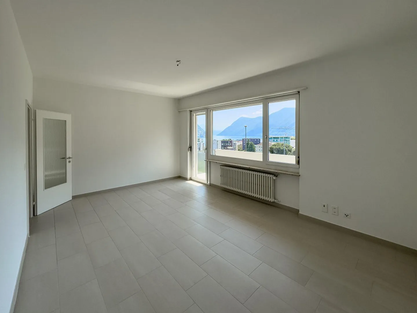 3.5-room apartment in a well-served area of Lugano - Photo 1 of 8