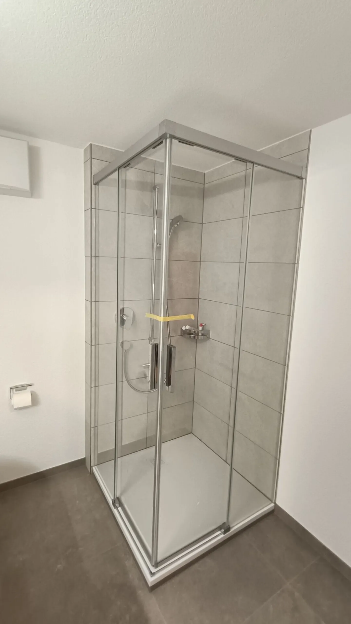 Appartement de 4,5 pièces rénové dans un emplacement central - Photo 6 sur 9