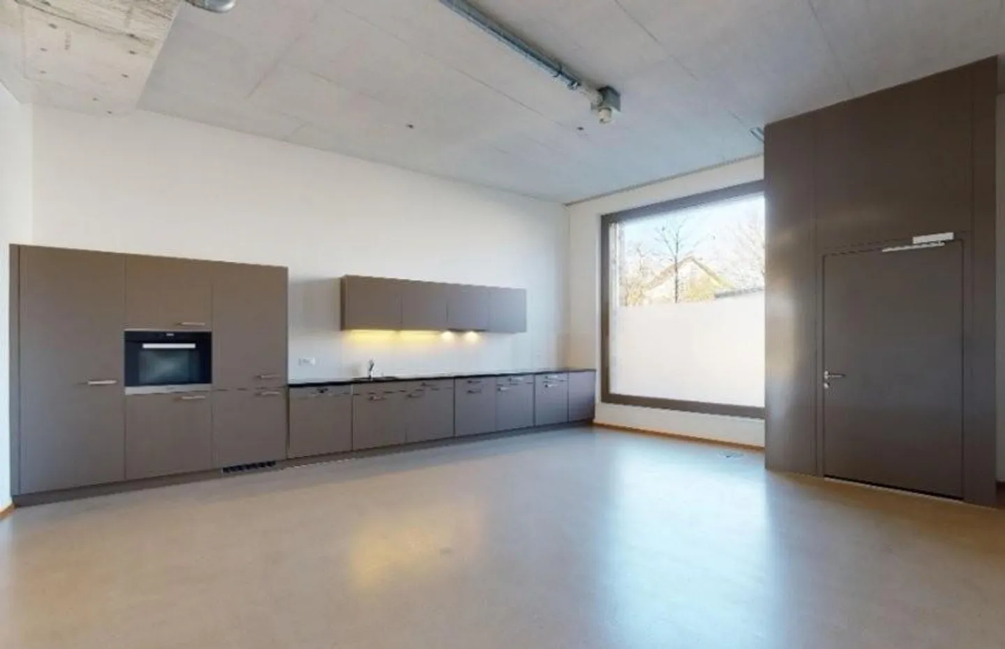 Loft à louer - Photo 3 sur 7