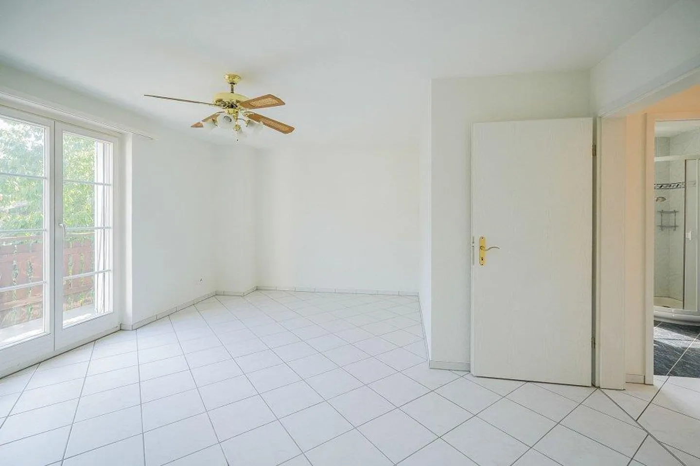 Spazio per la famiglia - Casa ideale 5.5 stanze casa bifamiliare - Foto 9 di 13