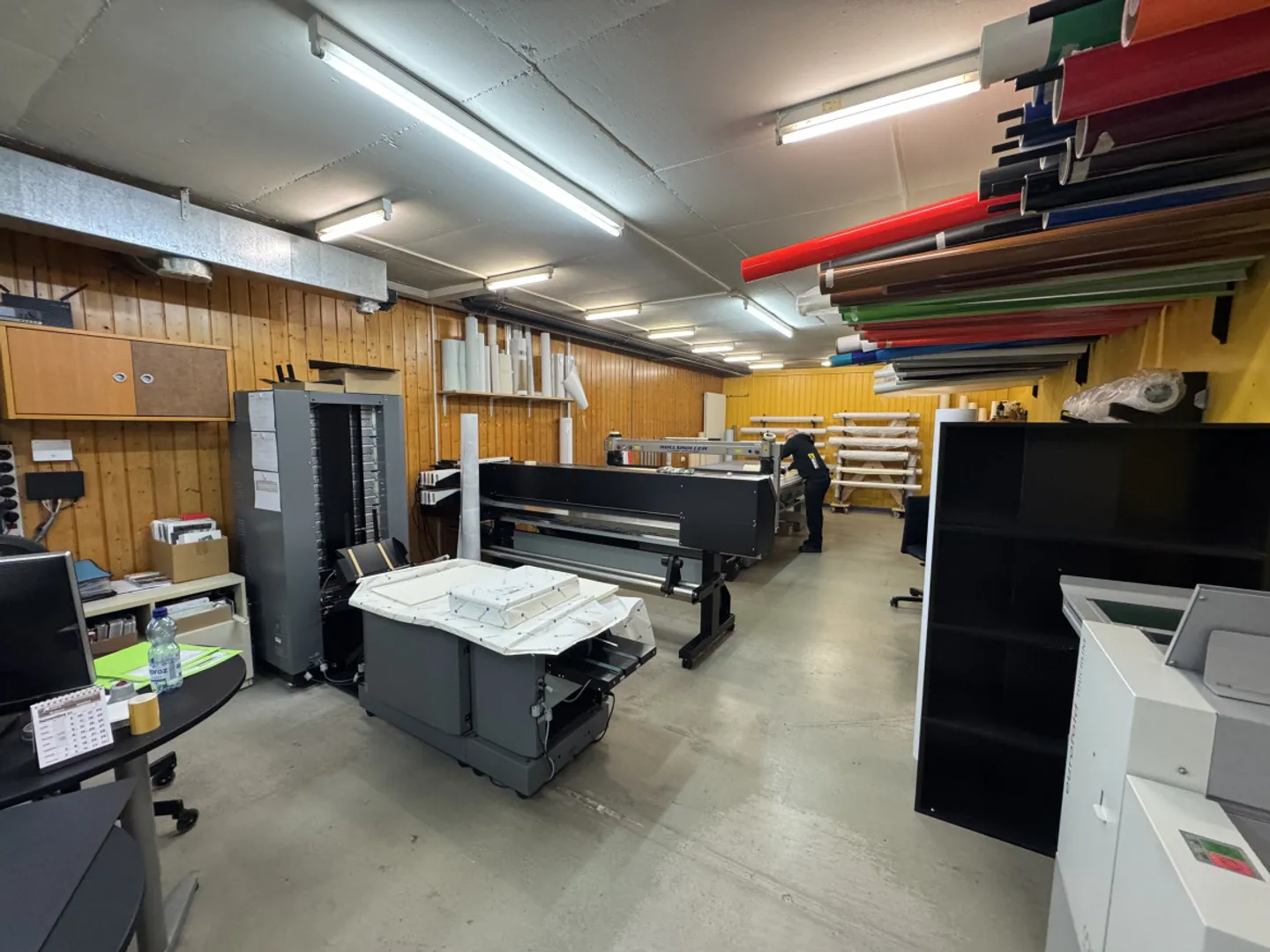 Spazio commerciale vicino a LES ARCADES nel cuore della stazione da occupare - Foto 2 di 4