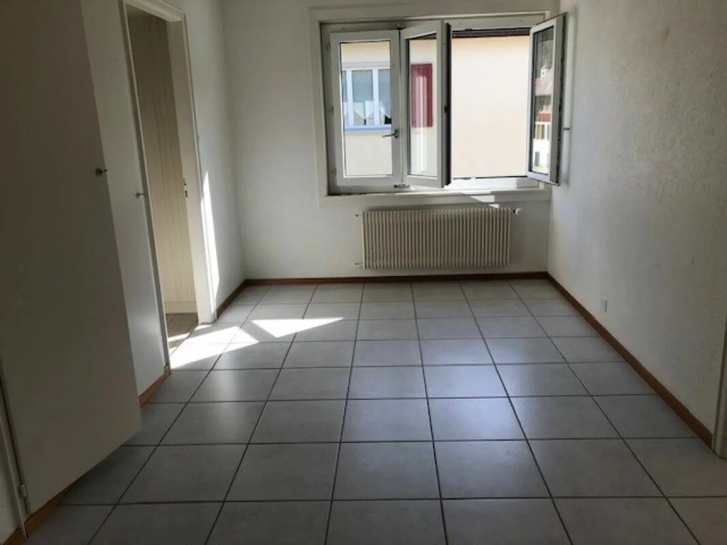 3,5-Zimmer-Wohnung im 2. Stock - Ruz Chasseran 3, Dombresson - Foto 8 von 11