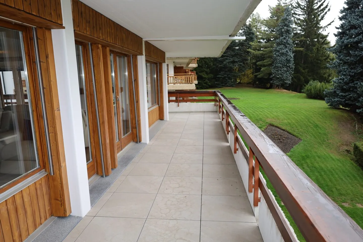 Magnificent 5.5-room apartment with a view of the golf course in Crans - Photo 6 of 23