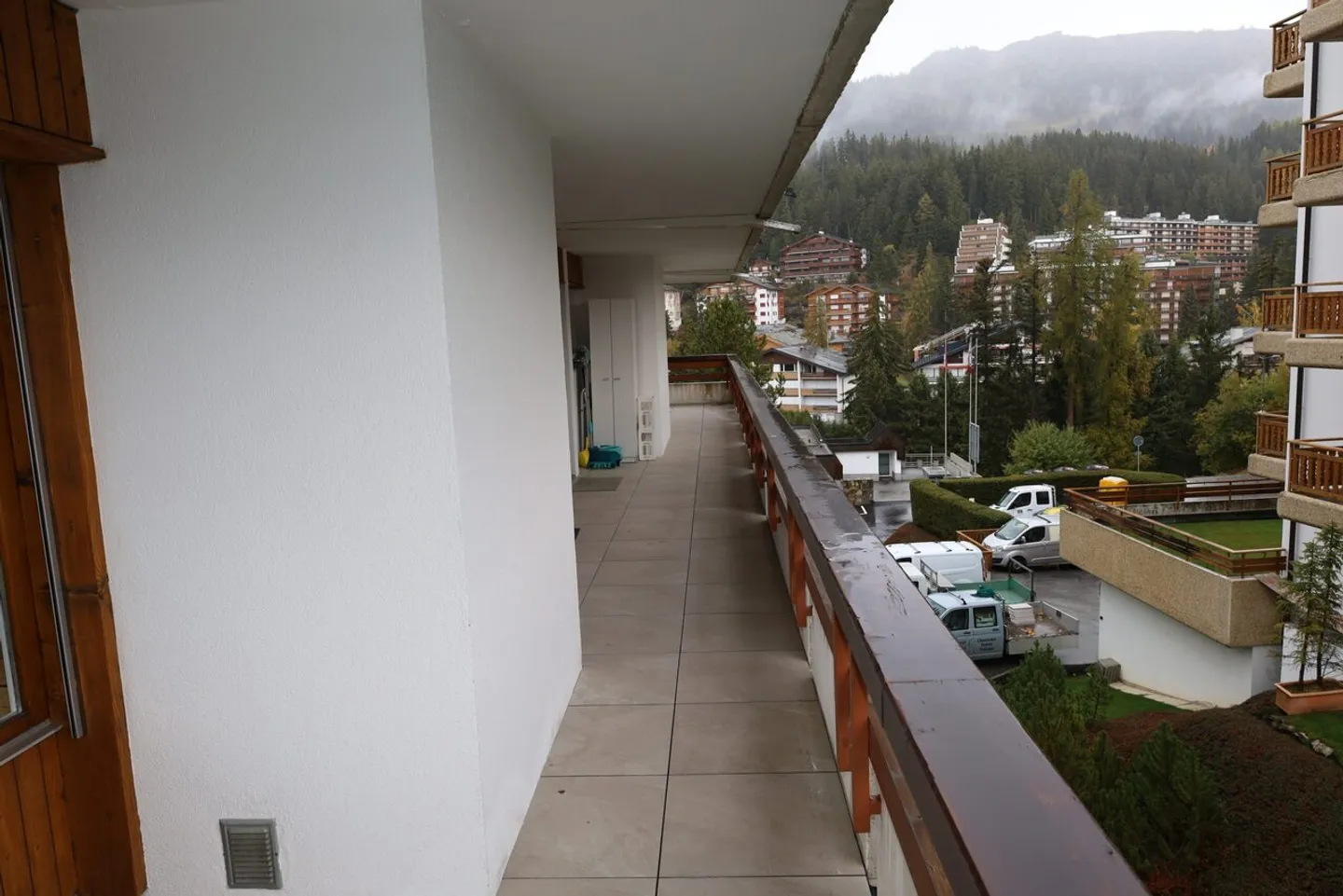 Magnificent 5.5-room apartment with a view of the golf course in Crans - Photo 7 of 23