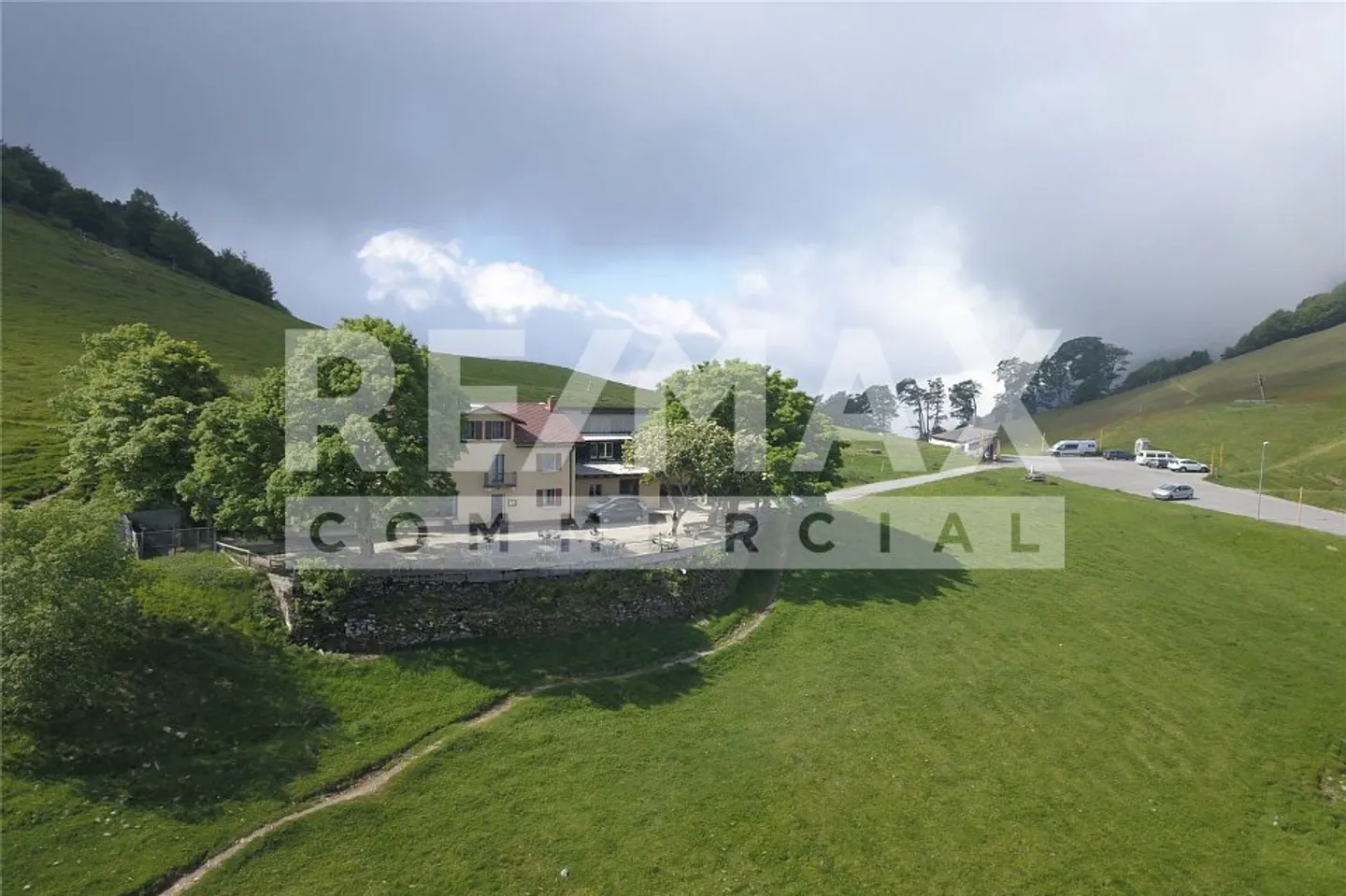 Restaurant avec chambres et auberge - Photo 1 sur 4