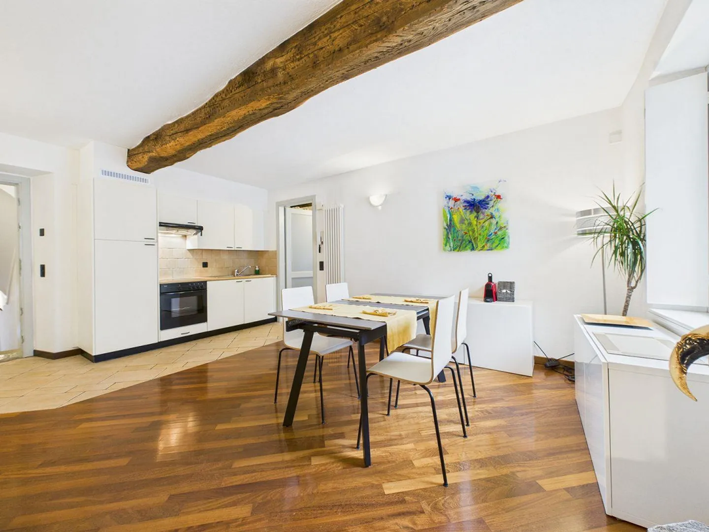 Appartamento Charmante con Vista Lago - Foto 4 di 17