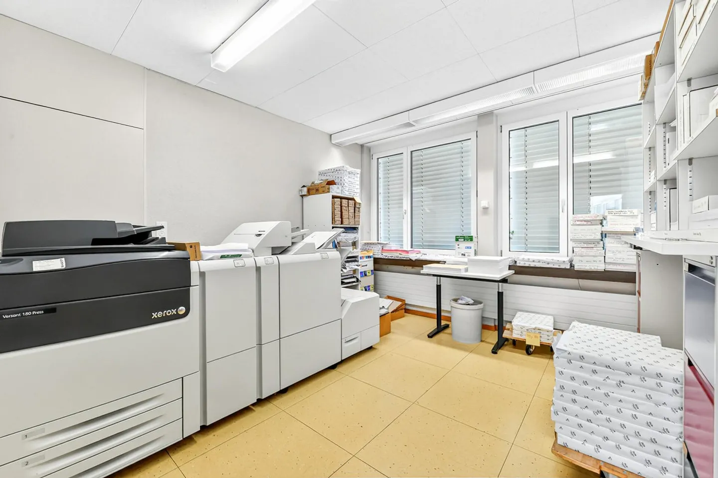 Proprietà residenziale e commerciale con potenziale di sviluppo versatile - Foto 11 di 47