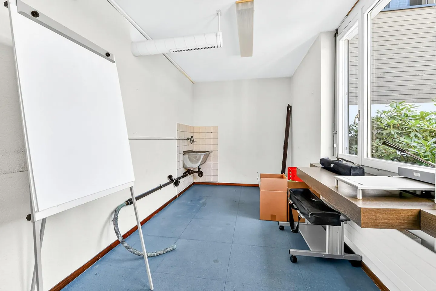 Proprietà residenziale e commerciale con potenziale di sviluppo versatile - Foto 14 di 47