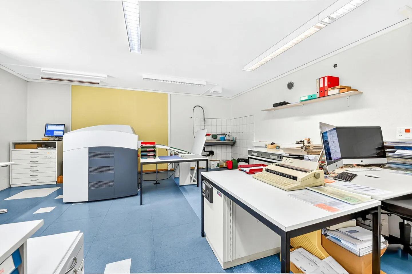 Proprietà residenziale e commerciale con potenziale di sviluppo versatile - Foto 15 di 47