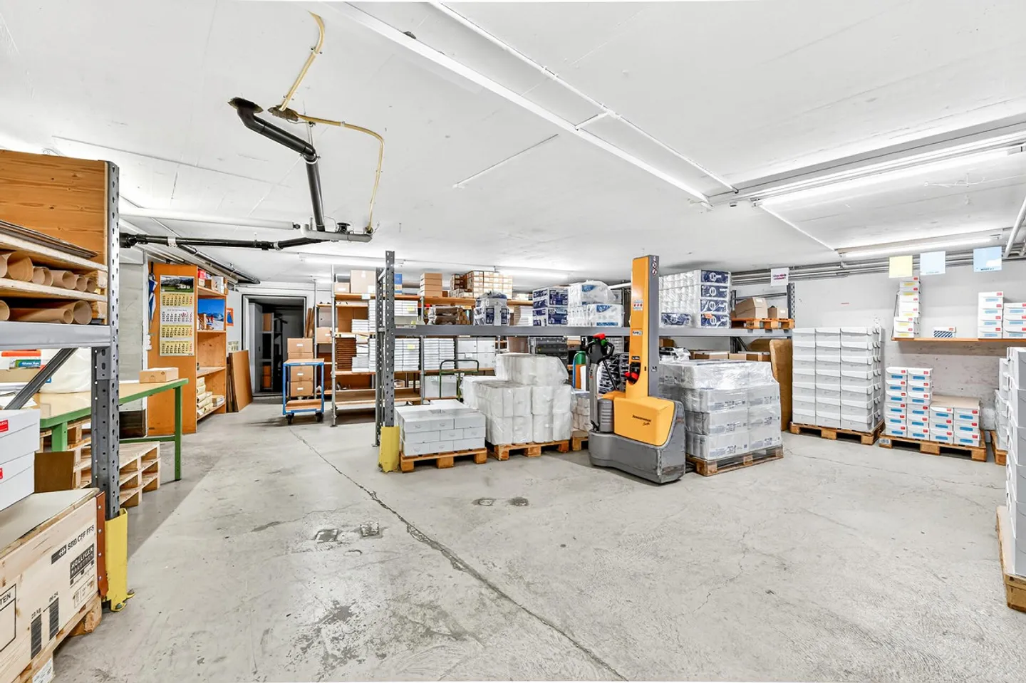 Proprietà residenziale e commerciale con potenziale di sviluppo versatile - Foto 31 di 47