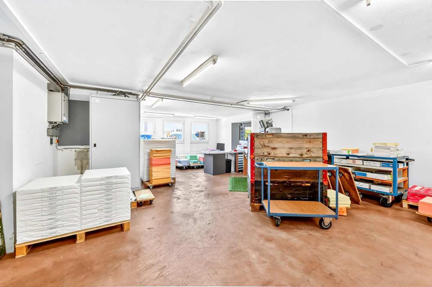 Proprietà residenziale e commerciale con potenziale di sviluppo versatile - Foto 29 di 47