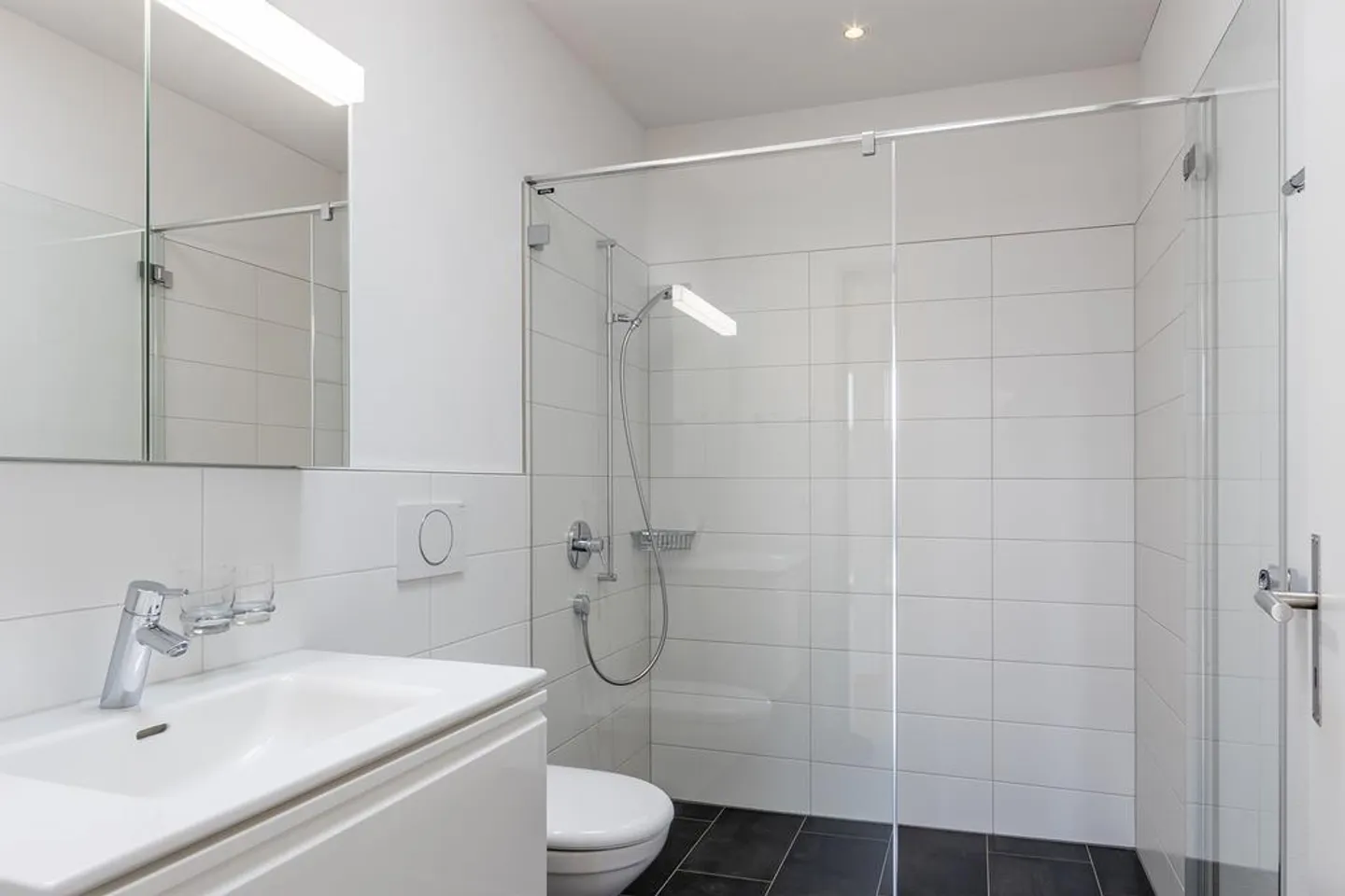 Un ampio appartamento attico cerca te! - Foto 8 di 12