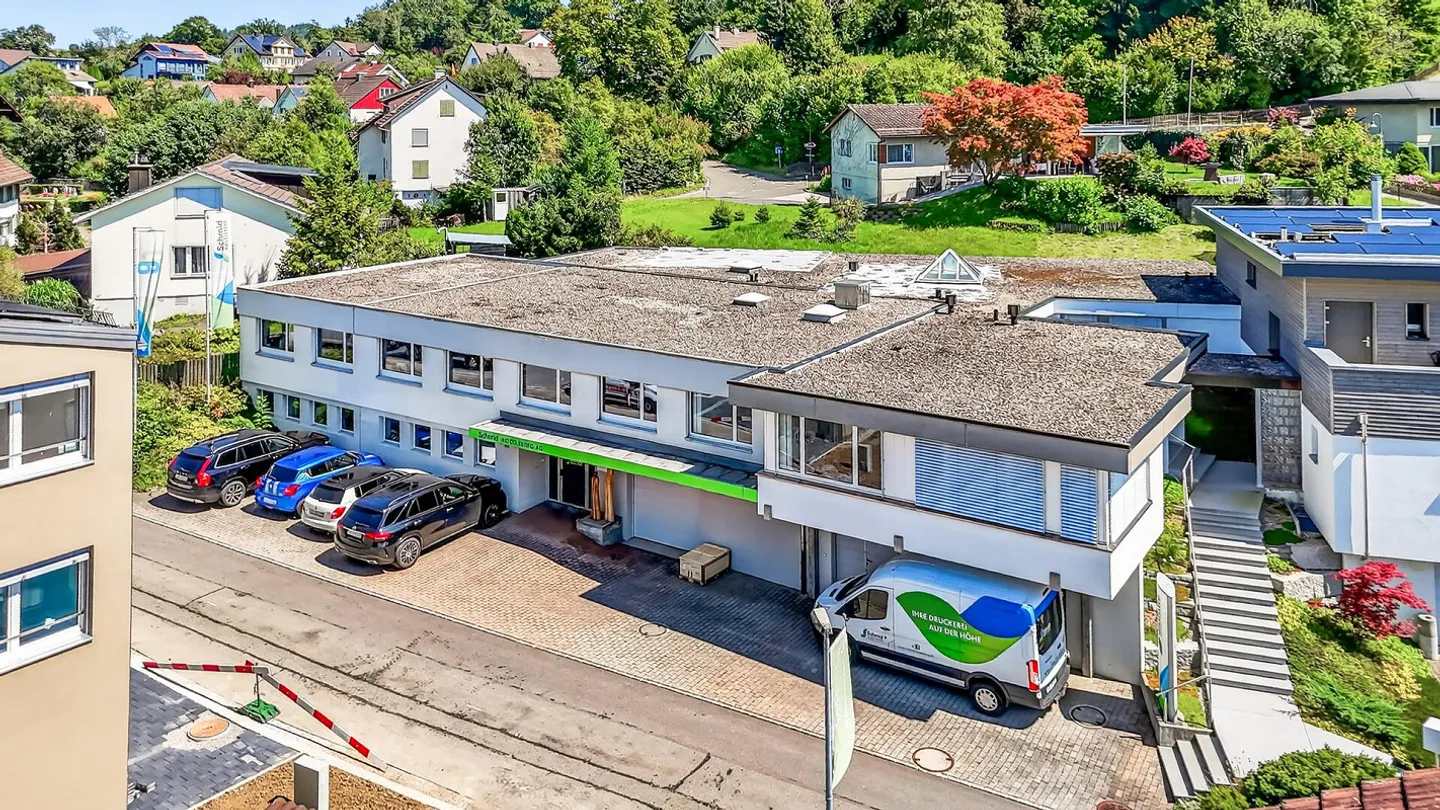 Proprietà residenziale e commerciale con potenziale di sviluppo versatile - Foto 45 di 47