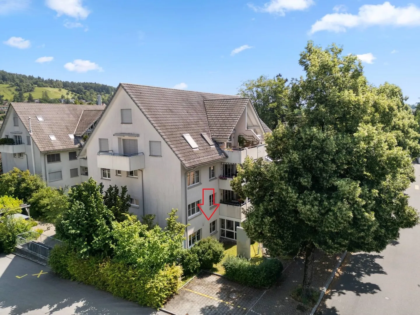 236 m² Büro-/Praxisräume mit eigenem Eingang und Parkplätzen - Foto 1 von 12