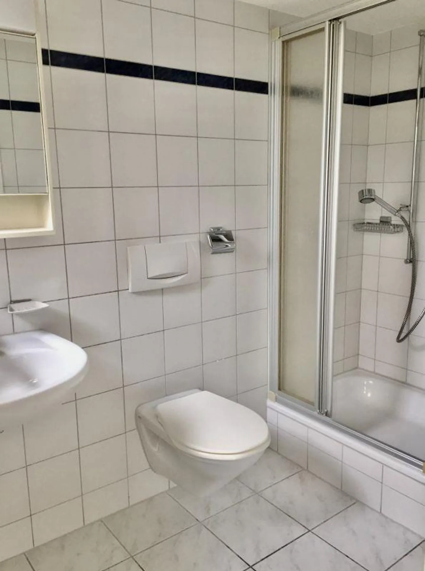 Appartement rénové de 2 ½ pièces - Photo 7 sur 8