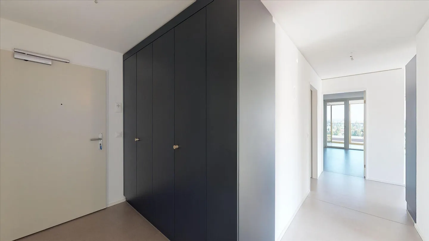 Beautiful view from the 18th floor! - Photo 5 of 6