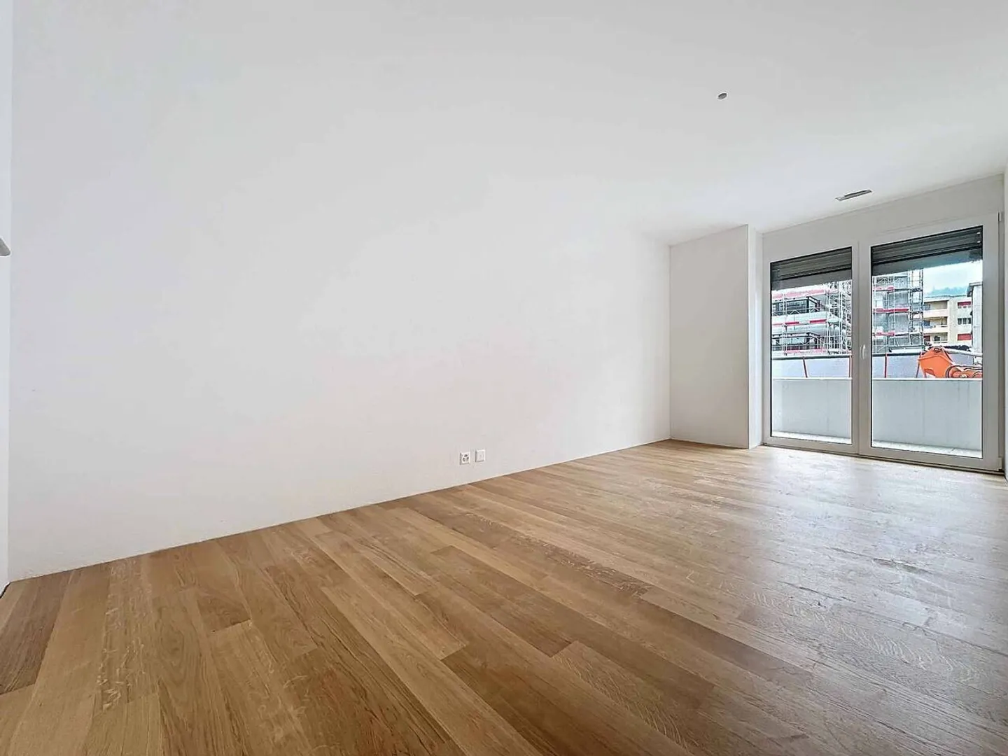 Prächtige 3.5-Zimmer-Wohnung mit überdachten Terrassen, Gärten und Seeblick - Foto 6 von 13