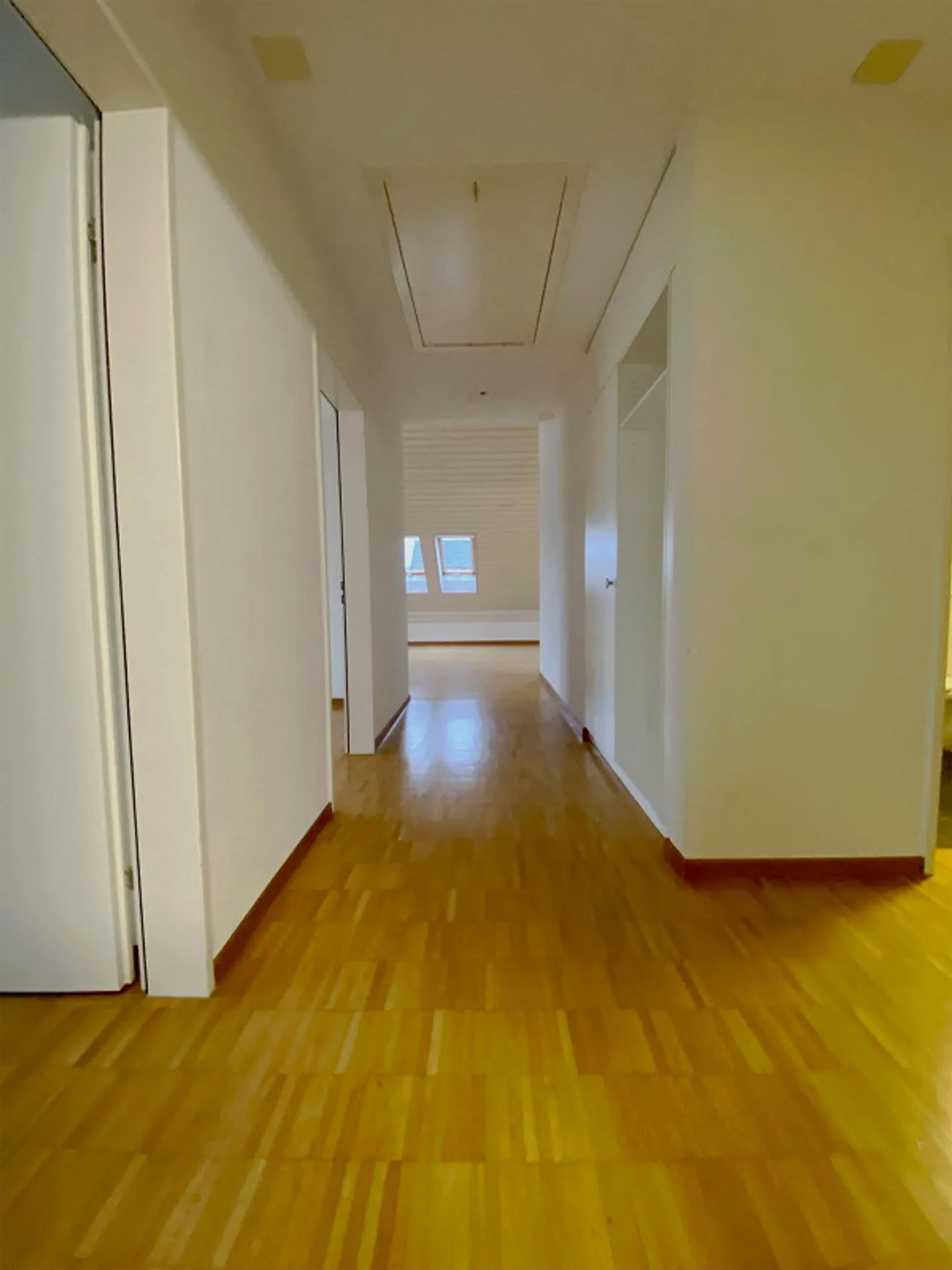 Your new home - modern attic apartment - Photo 9 of 11