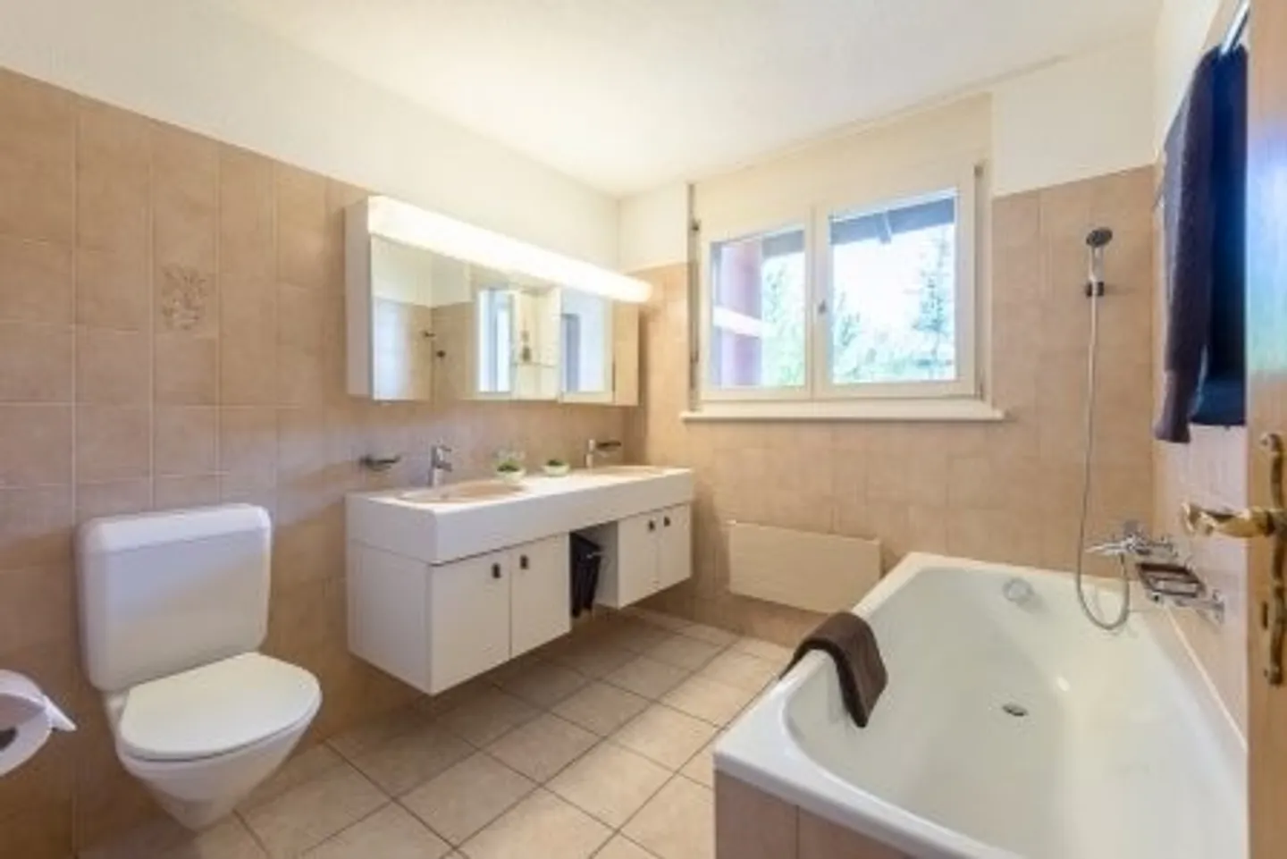 Appartement moderne 4.5 pièces - Photo 5 sur 5