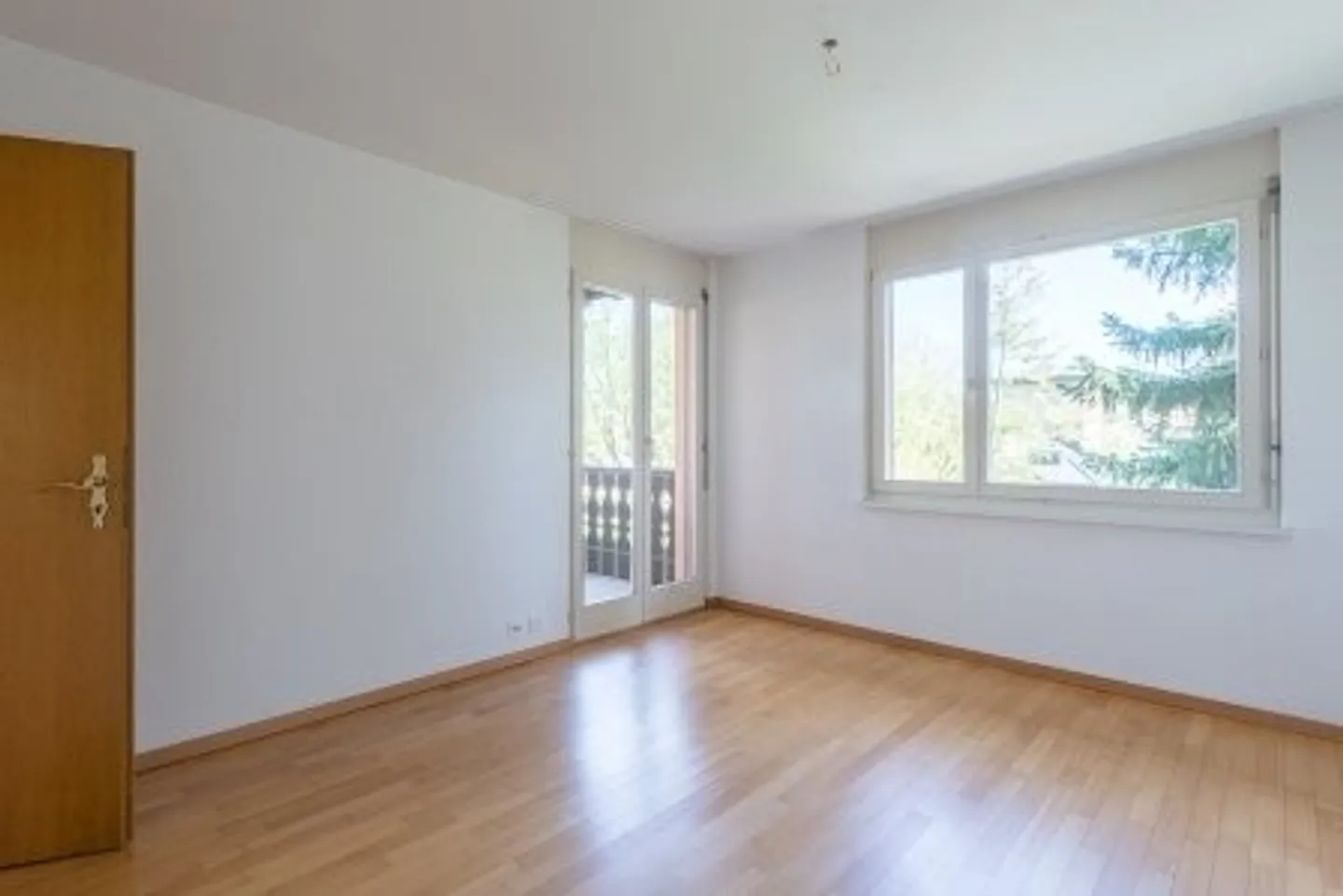 Appartement moderne 4.5 pièces - Photo 4 sur 5