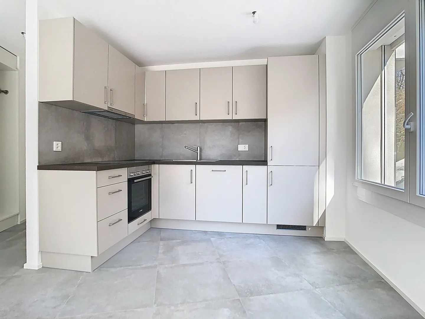 Contemporary Apartments in Fribourg - Photo 6 of 11