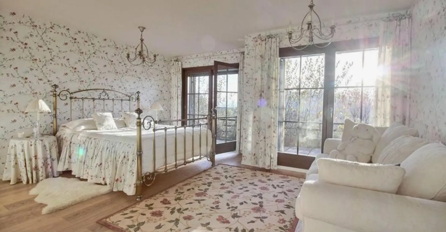 7-Room Chalet in Anzère - Photo 6 of 13