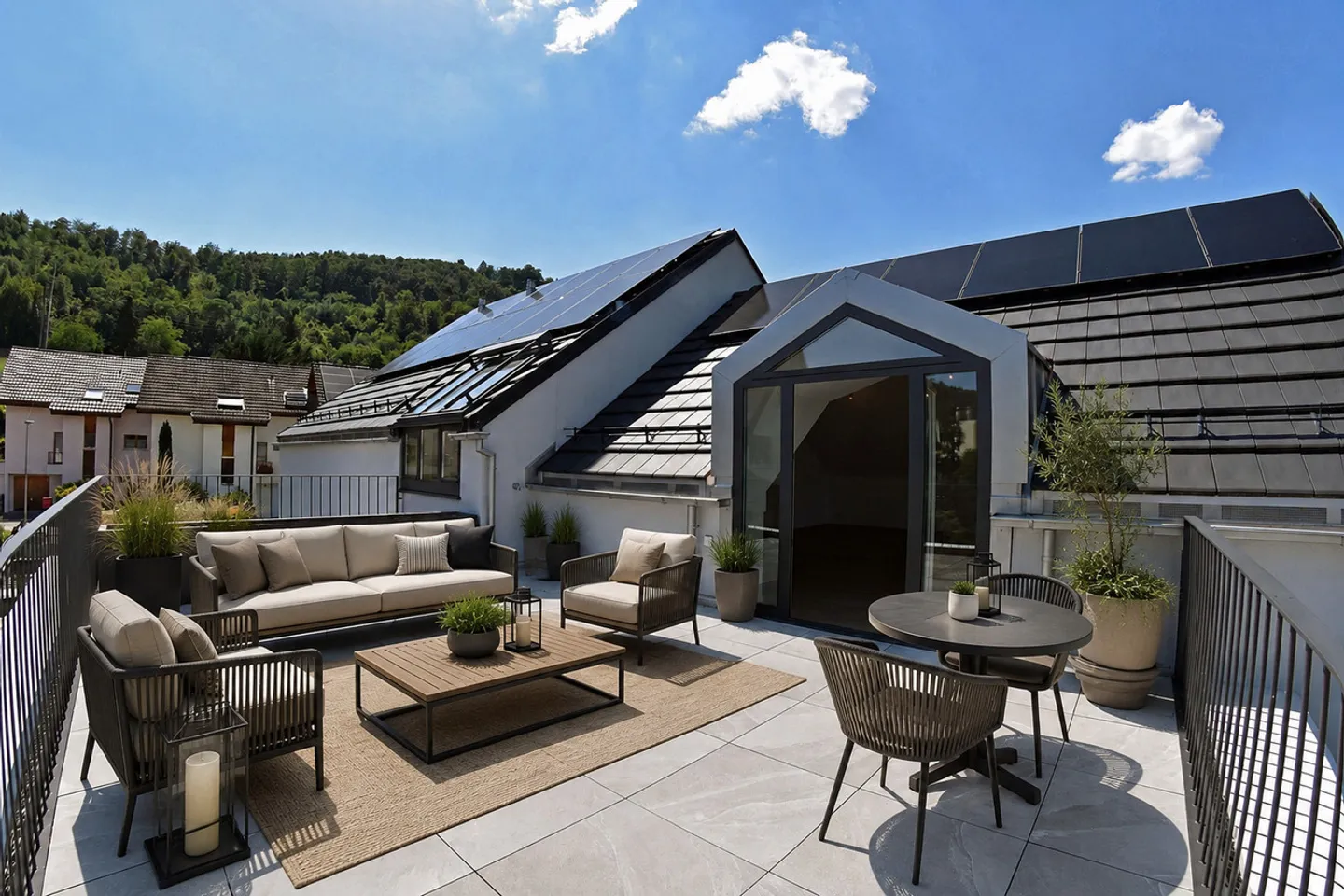 Exklusive Dachterrasse mit Galerie - Foto 8 von 13