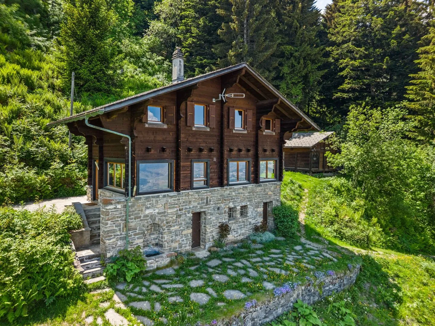 Chalet Incantevole con Vista Lago - Foto 18 di 23