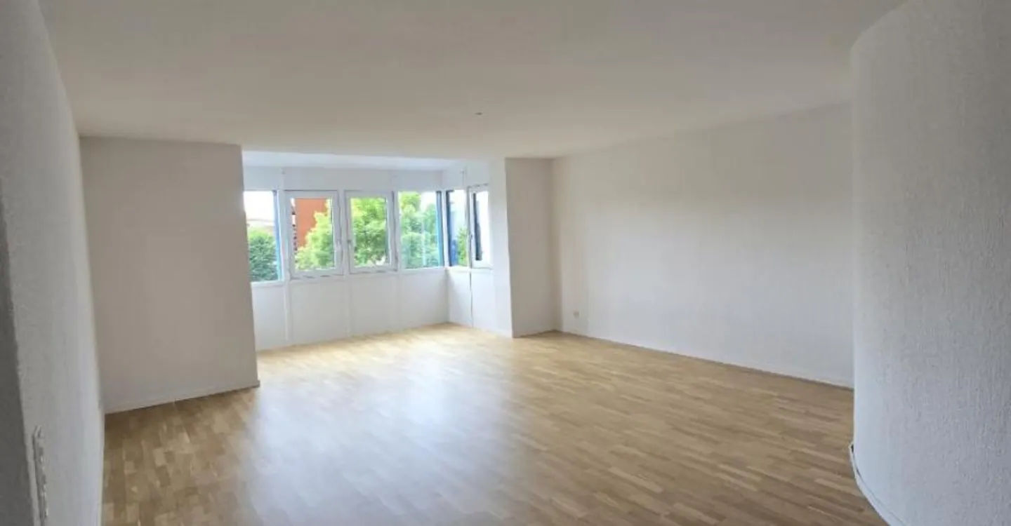 Bright 3.5 room apartment - Photo 4 of 5
