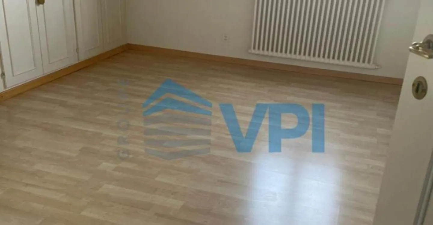 Wunderschöne renovierte Familienvilla mit Pool in Sezenove Bernex - Foto 7 von 12