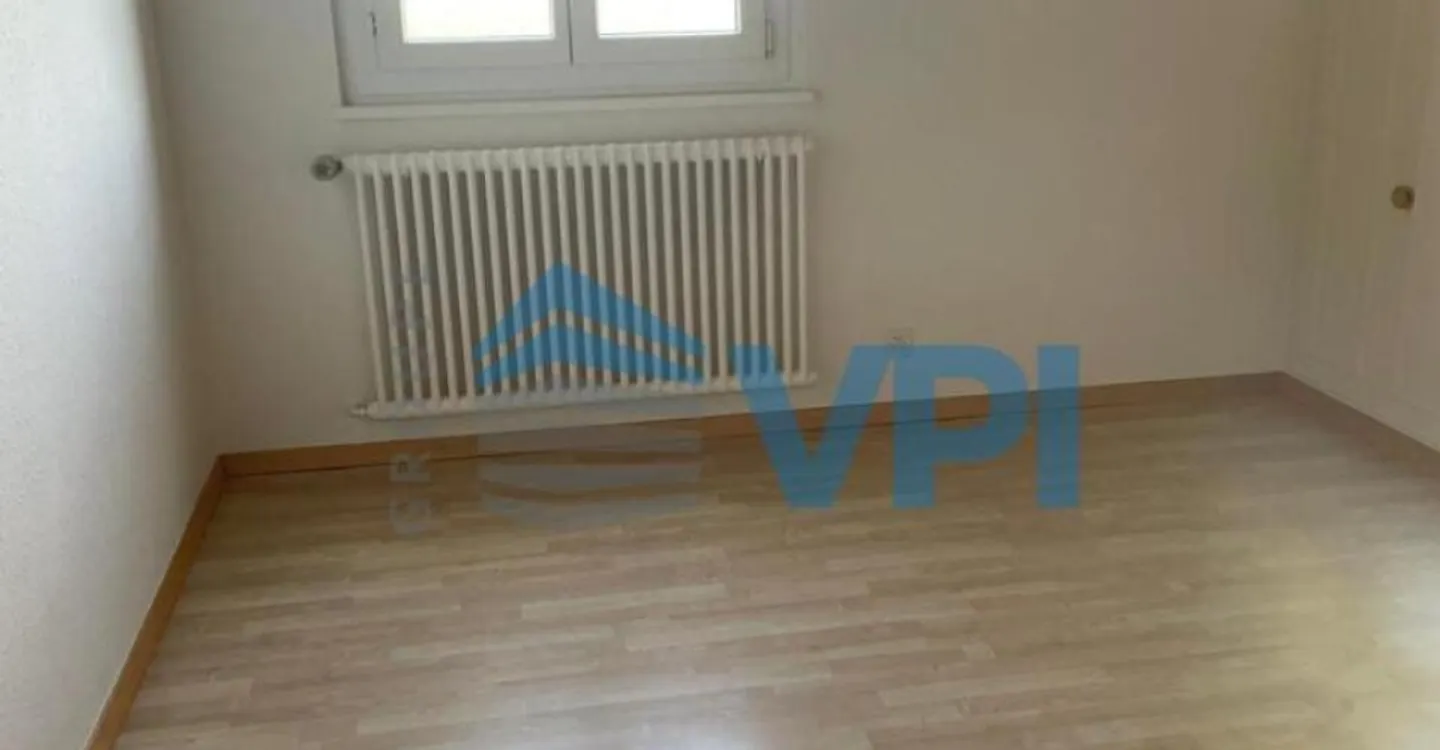Wunderschöne renovierte Familienvilla mit Pool in Sezenove Bernex - Foto 9 von 12