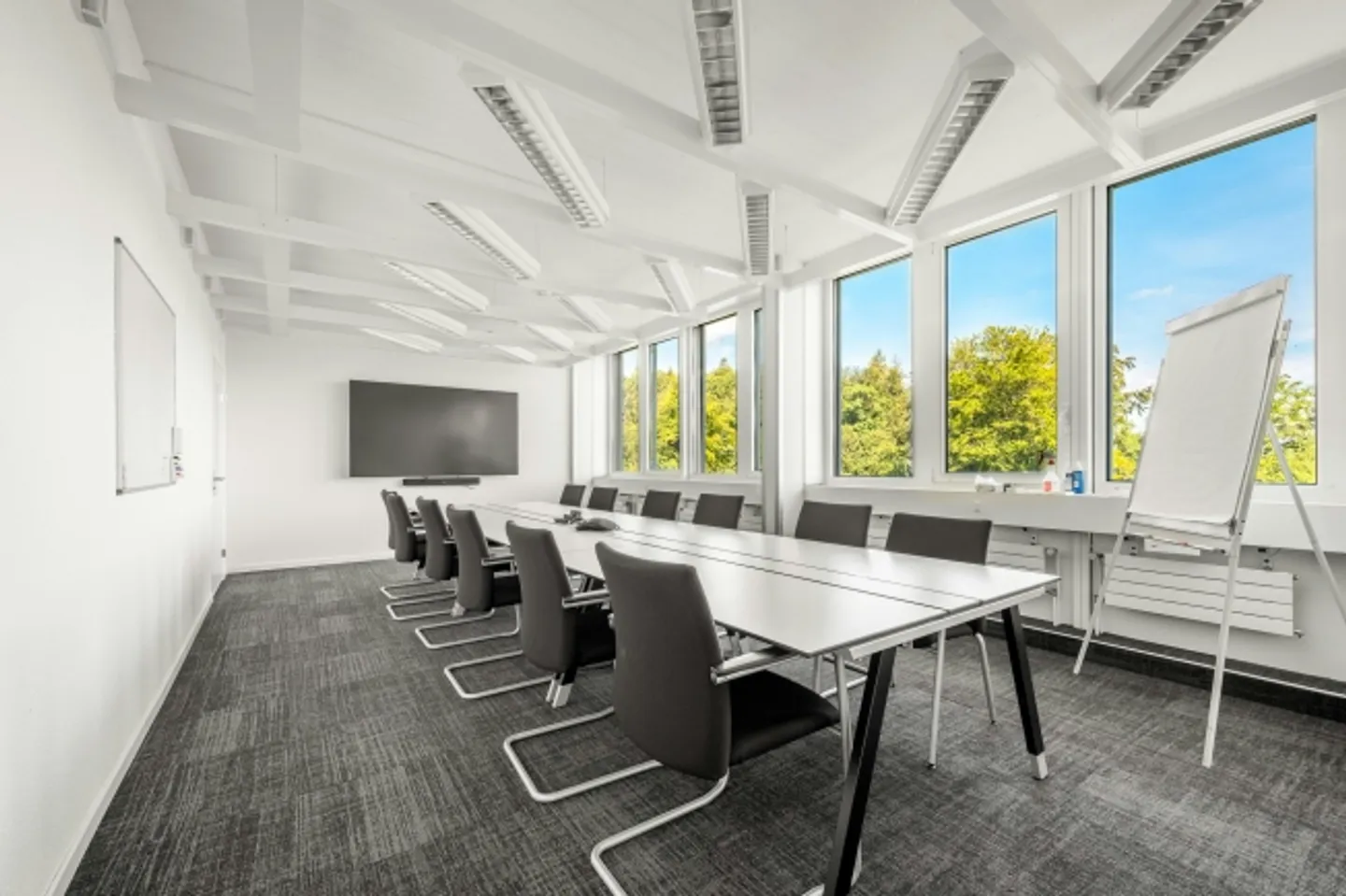 Espaces de bureau premium de 3 000 m² sur plusieurs étages avec vue sur le lac de Zurich - Photo 7 sur 13