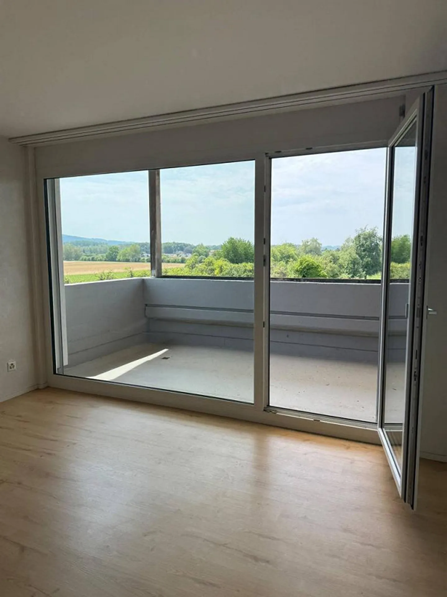 Cozy 1.5-room apartment with balcony - Photo 6 of 8