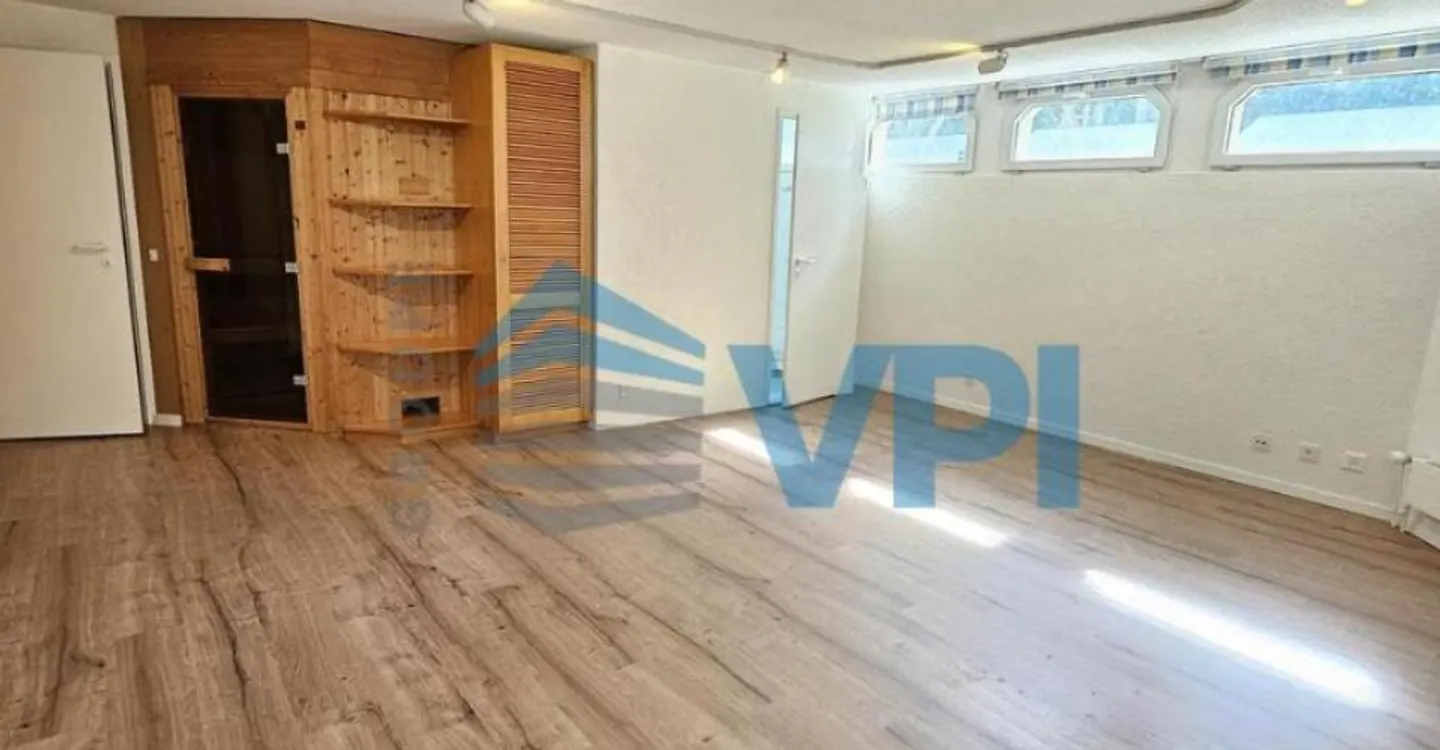 Wunderschöne renovierte Familienvilla mit Pool in Sezenove Bernex - Foto 11 von 12