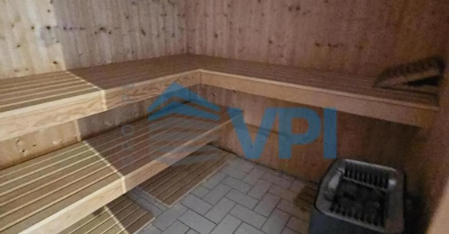 Wunderschöne renovierte Familienvilla mit Pool in Sezenove Bernex - Foto 12 von 12
