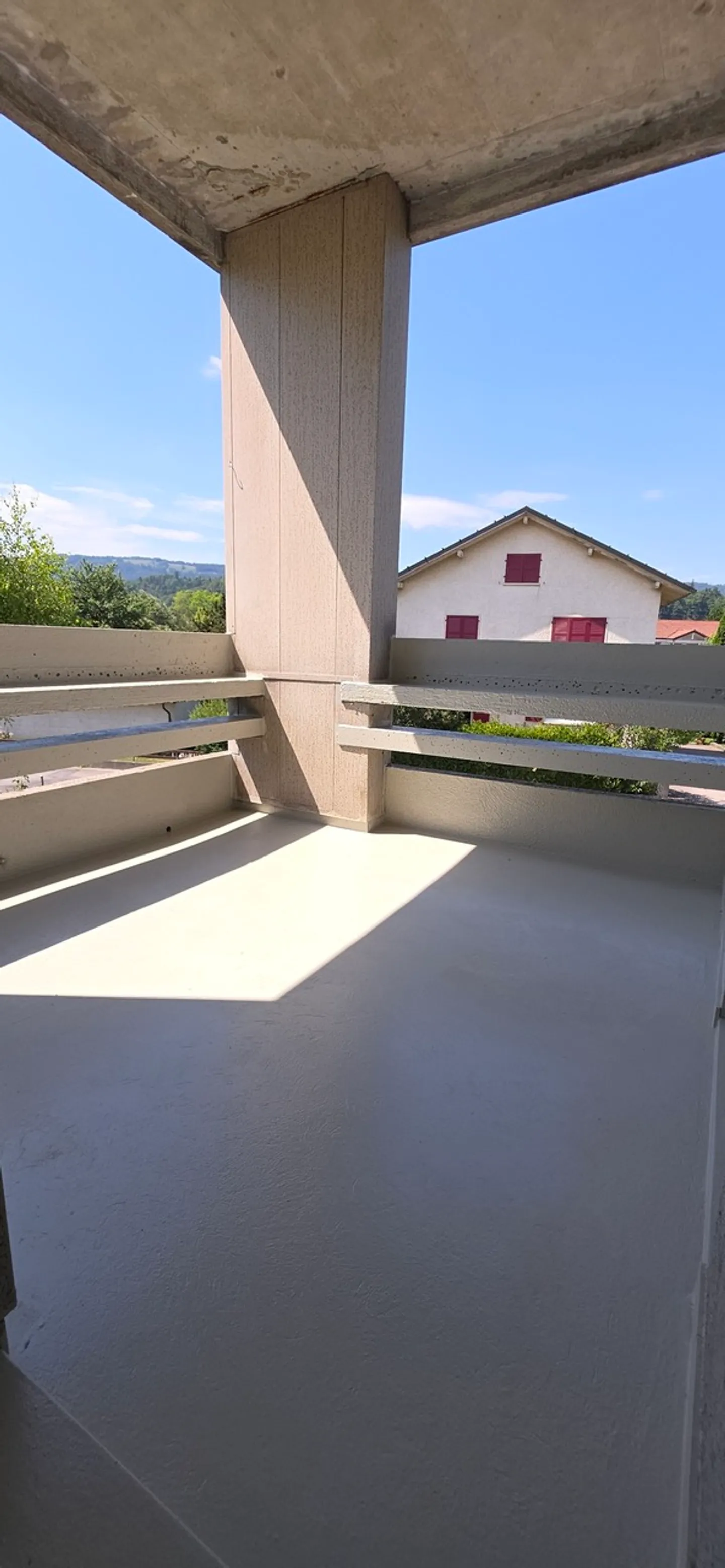 Bellissimo appartamento ristrutturato di 3,5 stanze - Foto 8 di 10