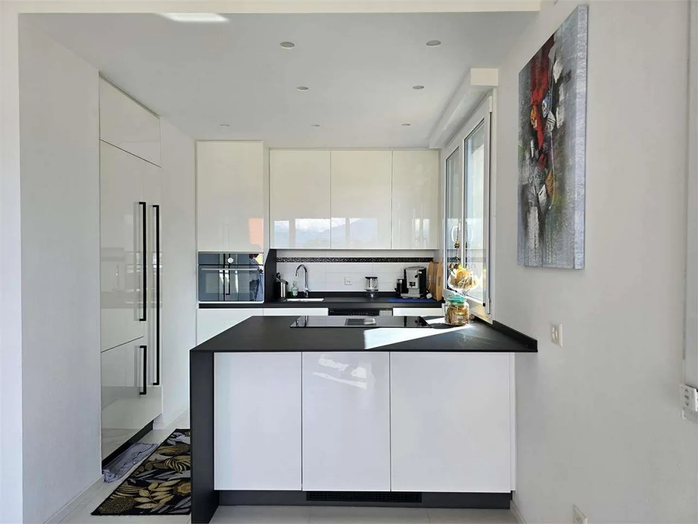 Paradiso - Bright 4.5 rooms with spacious areas and modern finishes - Photo 3 of 13