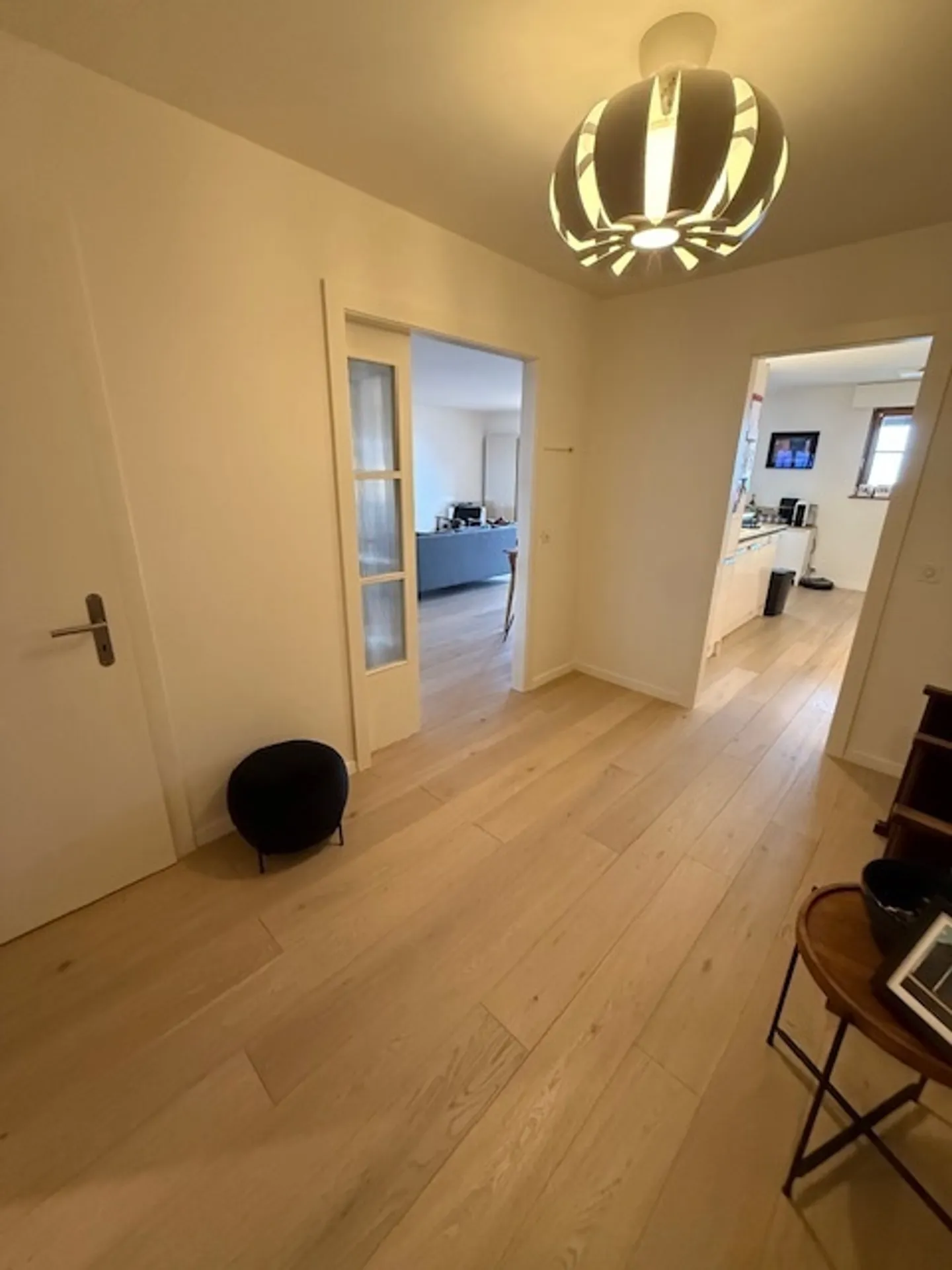 Zu vermieten - 4,5-Zimmer-Wohnung - 130m2 + Terrasse und Balkon - La Croix-Lutry - Foto 5 von 21