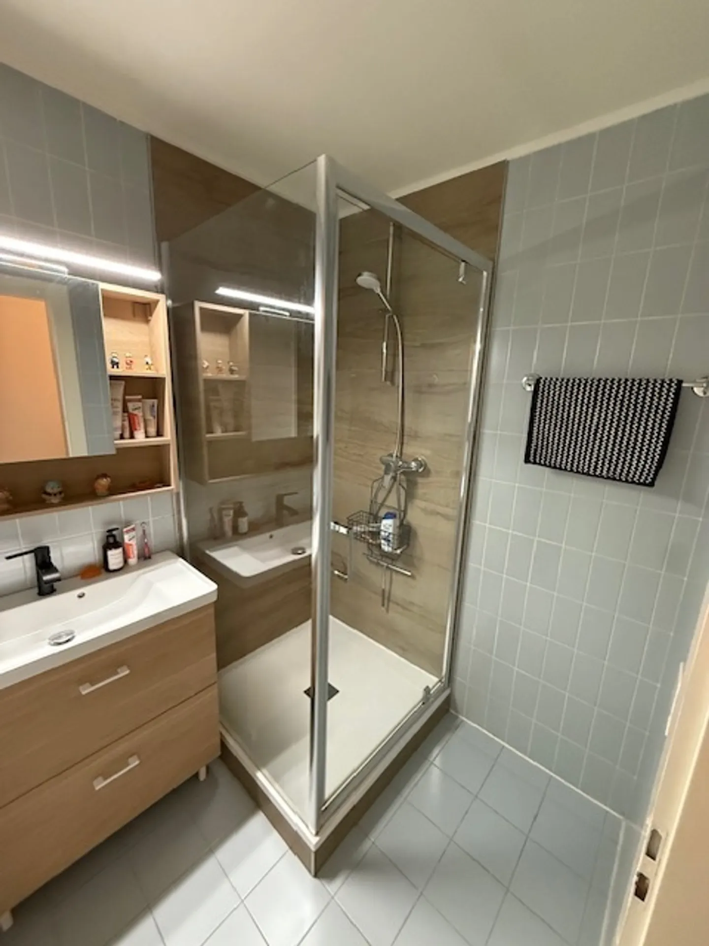 Zu vermieten - 4,5-Zimmer-Wohnung - 130m2 + Terrasse und Balkon - La Croix-Lutry - Foto 20 von 21