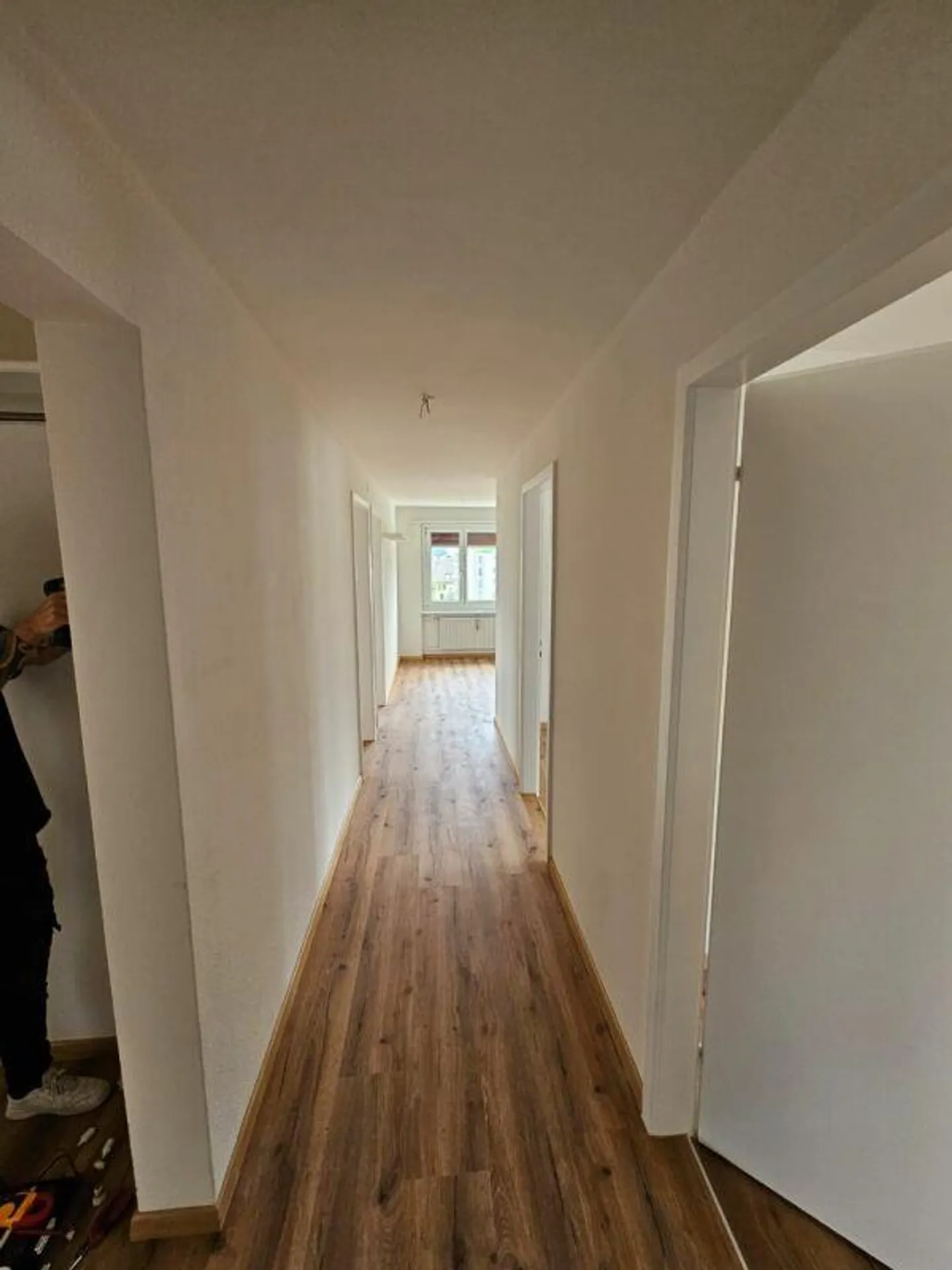 Newly renovated 5.5 room apartment - Photo 6 of 11