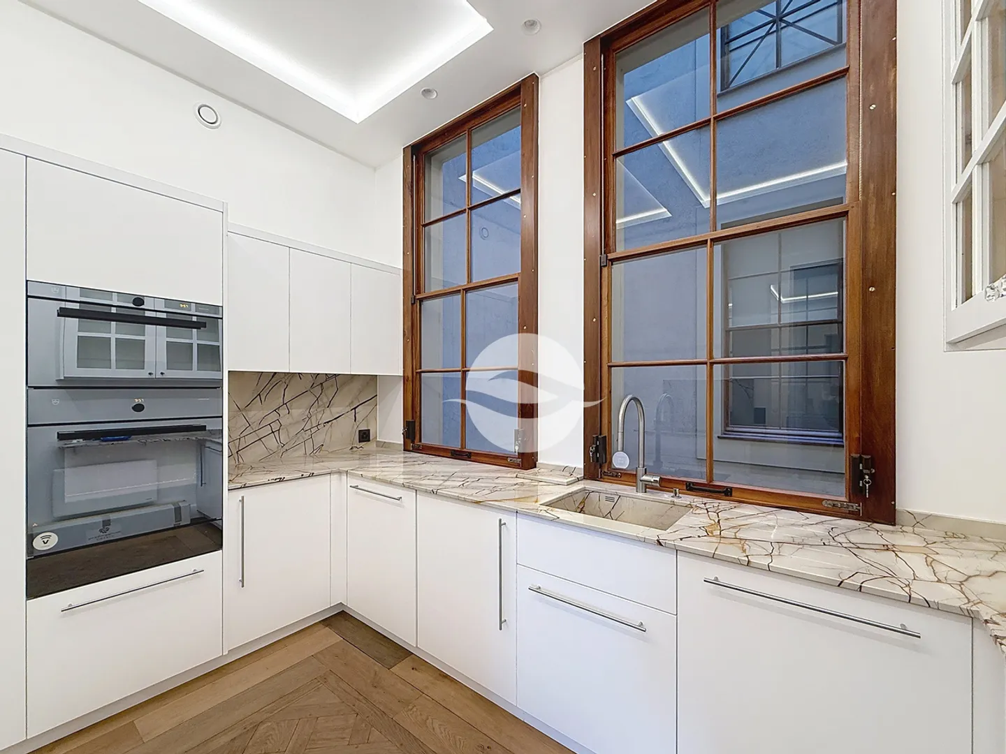 6-Zimmer-Wohnung - Foto 4 von 10