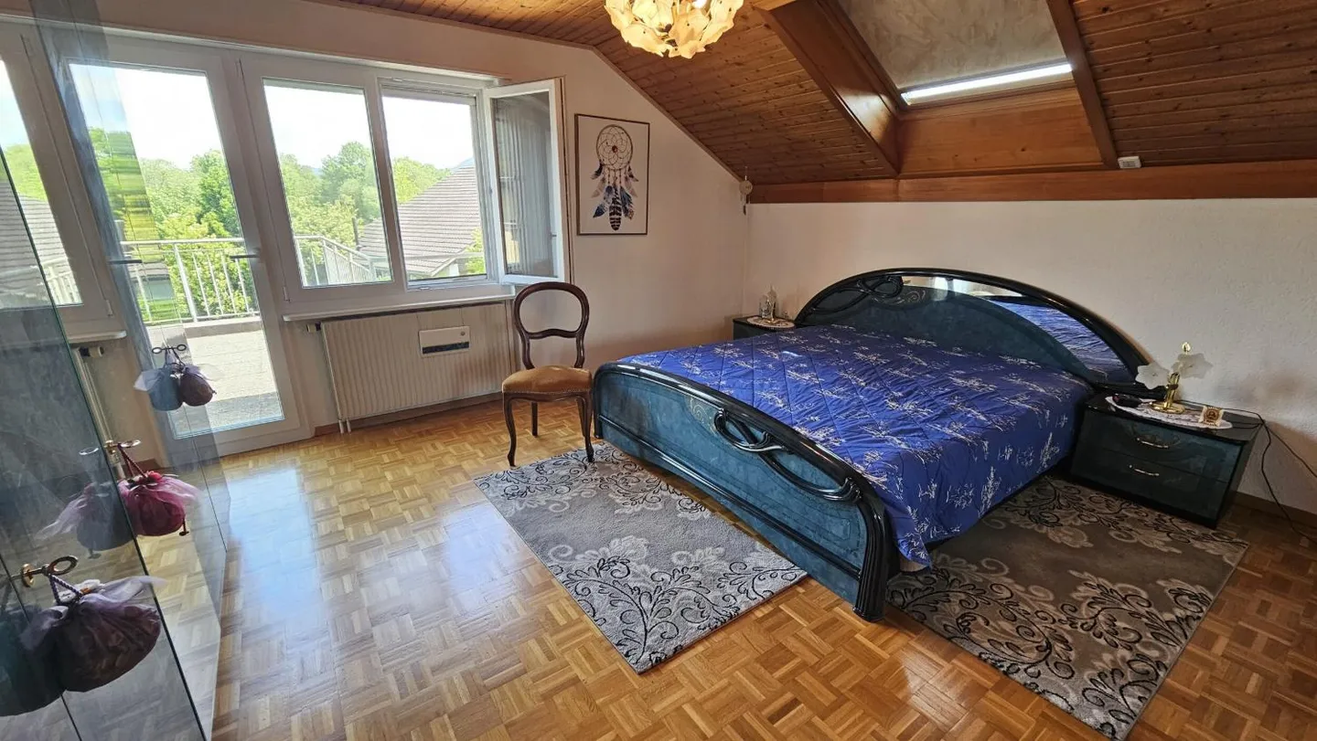 Charming Family Home with Garden - Photo 11 of 11