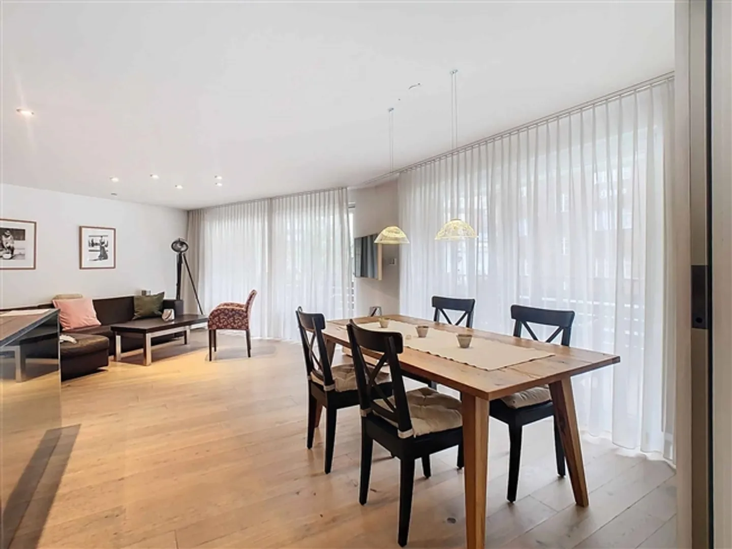 Dreamy 3.5-Room Apartment with Matterhorn View - Photo 1 of 13